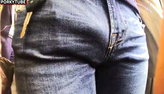 Bulge young in Subway